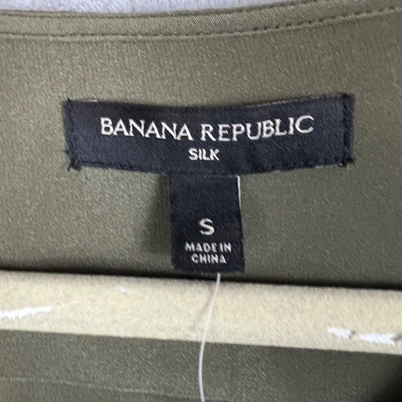 Banana Republic Women 100%Silk Blouse Mandarin Collar Olive Green Size Small NWT - Picture 6 of 9